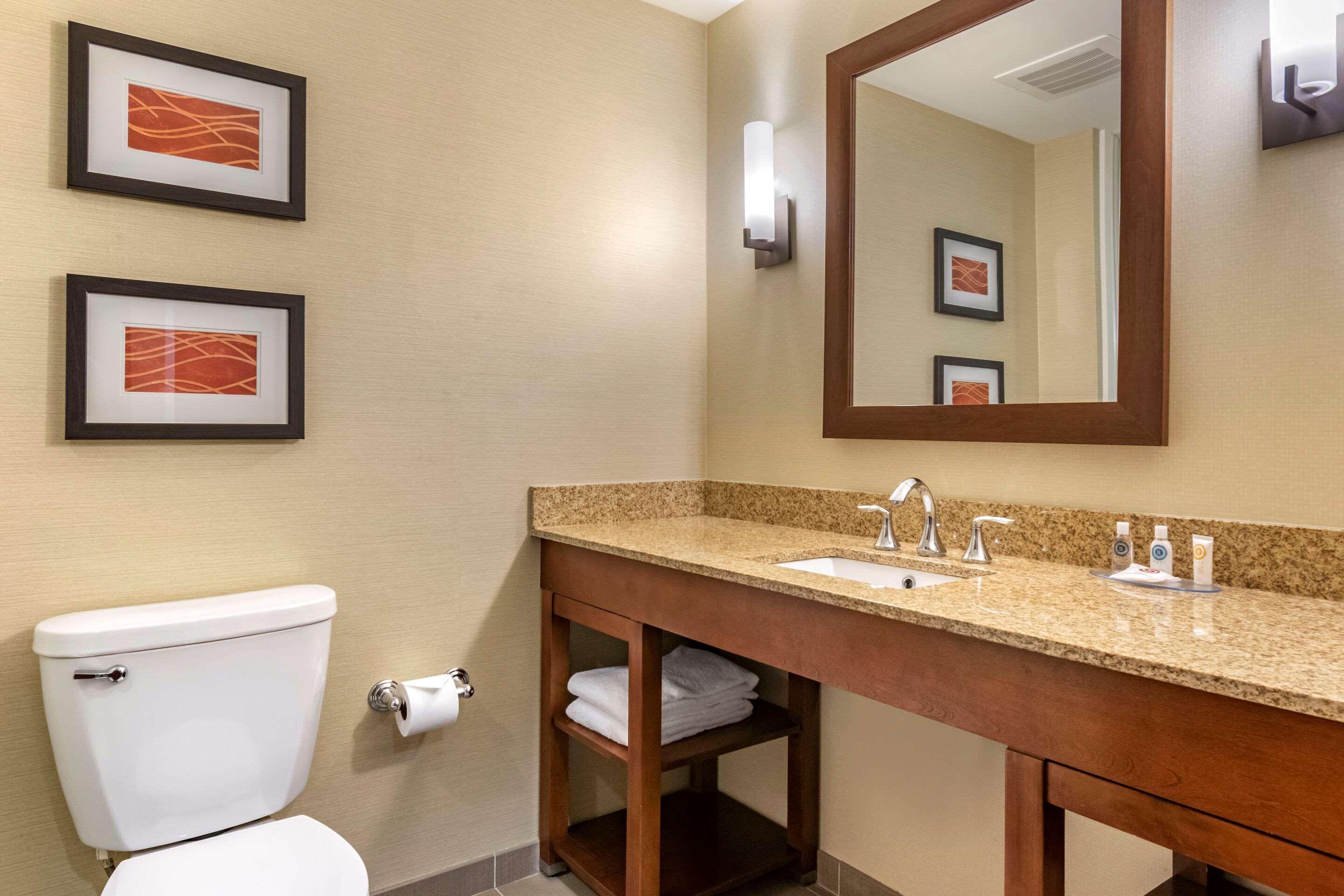 Comfort Inn Pa Turnpike - I-81 Carlisle Luaran gambar